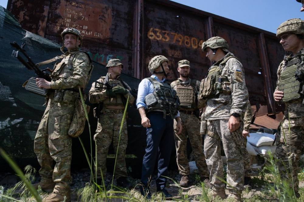Глава Генштаба ВСУ опозорился на передовой в Донбассе - novorosinform.org - Украина - Донбасс