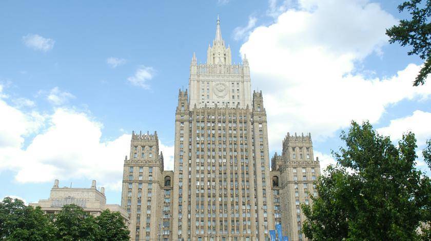 МИД объяснил беспорядки в Косово политикой "потакания" Запада - utro.ru - Россия - США - Белград - Косово - Приштина