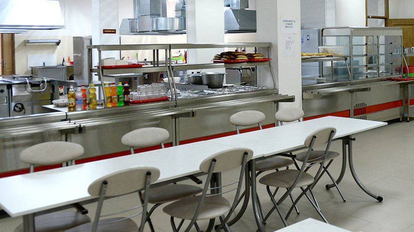 В Ростовской области при проверке школы-интерната нашли просроченные продукты - russian.rt.com - Россия