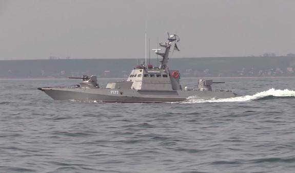 Киев вывел бронекатера в Азовское море на учения - argumenti.ru - Украина - Кременчуг - Азовское Море