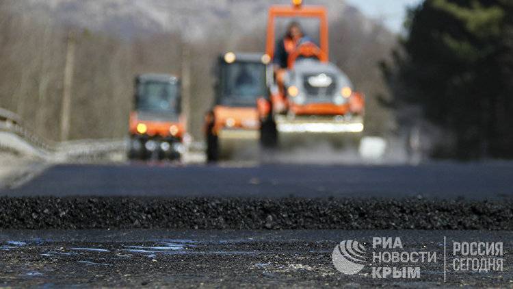 В Крыму за 1,3 млрд рублей отремонтируют четыре автодороги - crimea.ria.ru - Крым - Симферополь