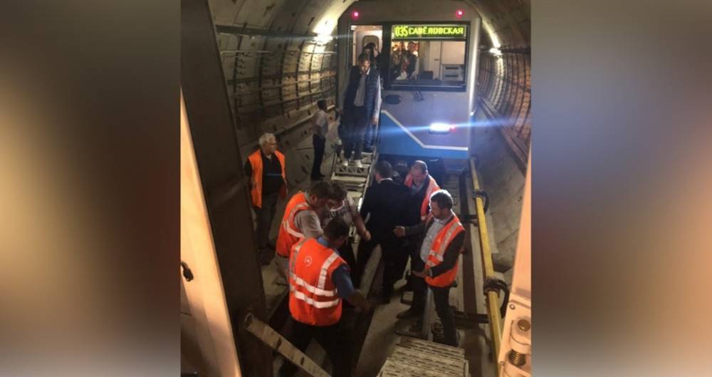 Максим Ликсутов - Заммэра назвал причину сбоя в московском метро 21 мая - m24.ru - Москва