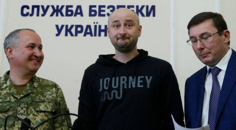 Мария Захарова - Аркадий Бабченко - В МИД РФ «почтили память» оскандалившегося Аркадия Бабченко - news-front.info - Россия - Украина