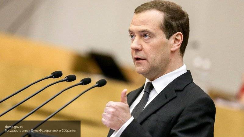 Дмитрий Медведев - Вера Вырвич - Медведев заявил, что систему электронного голосования опробуют в сентябре - nation-news.ru - Россия