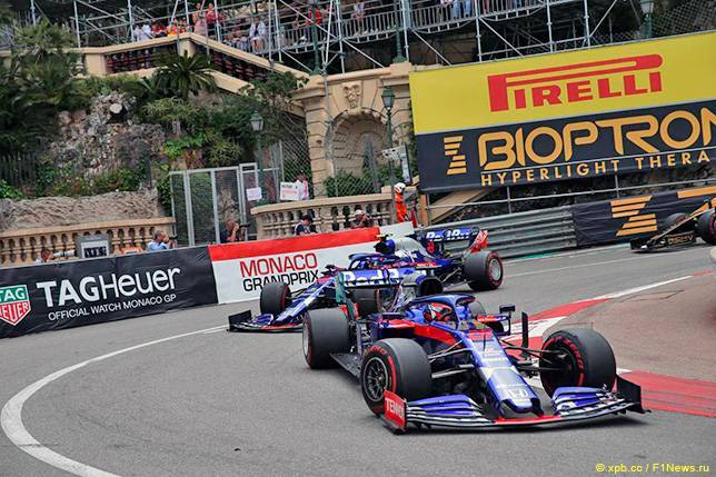 Даниил Квят - Александер Элбон - Лучшая гонка сезона для Toro Rosso - f1news.ru - Монако