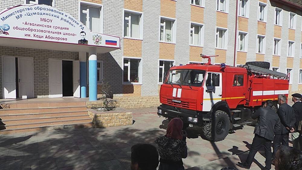 Более 250 школ в Дагестане стали аварийными из-за бессистемной стройки - realty.ria.ru - респ. Дагестан - Пятигорск - Дагестан
