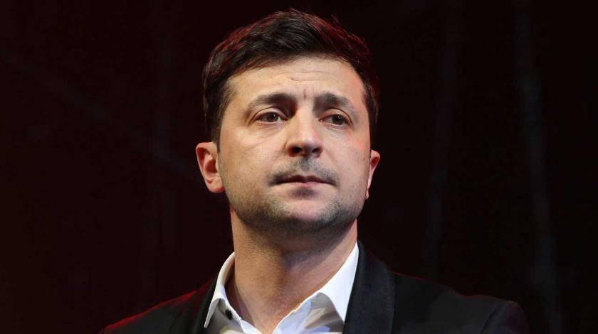 Владимир Зеленский - Виктор Суслов - Давить на Раду: Зеленскому дали совет по восстановлению экономики Украины - utro.ru - Россия - Украина
