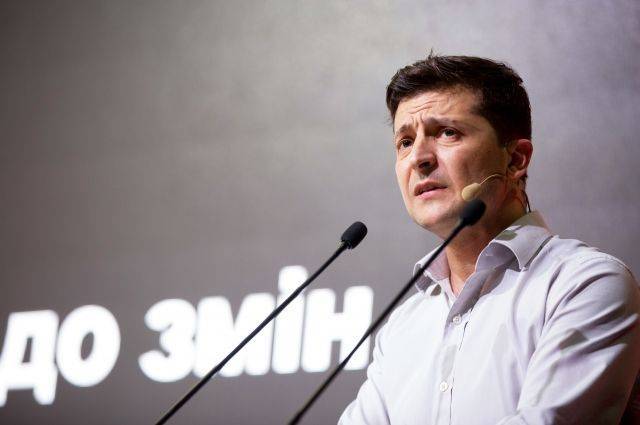 Владимир Зеленский - Виктор Суслов - Экс-министр экономики Украины призвал Зеленского возобновить торговлю с РФ - aif.ru - Россия - Украина