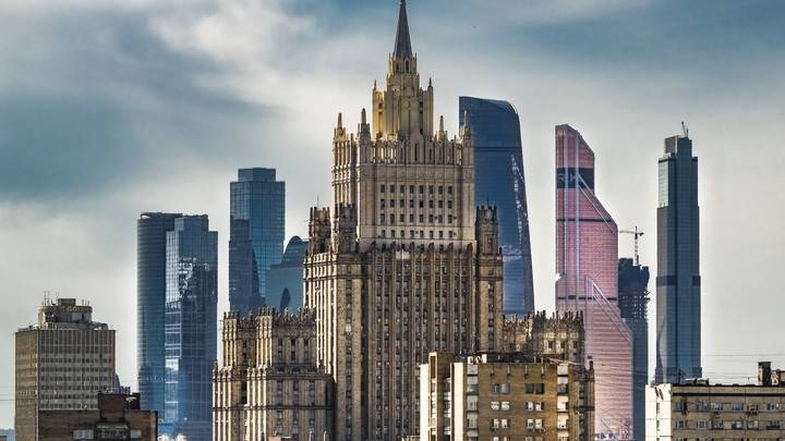 Чего стоит свобода слова в Прибалтике? МИД встал на защиту российского журналиста - pravdoryb.info - Россия - Литва - Вильнюс