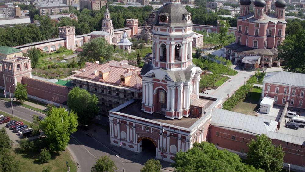 Сергей Собянин - Владимир Мединский - Собянин поручил провести реставрацию стен и башен Донского монастыря - tvc.ru - Москва - Россия