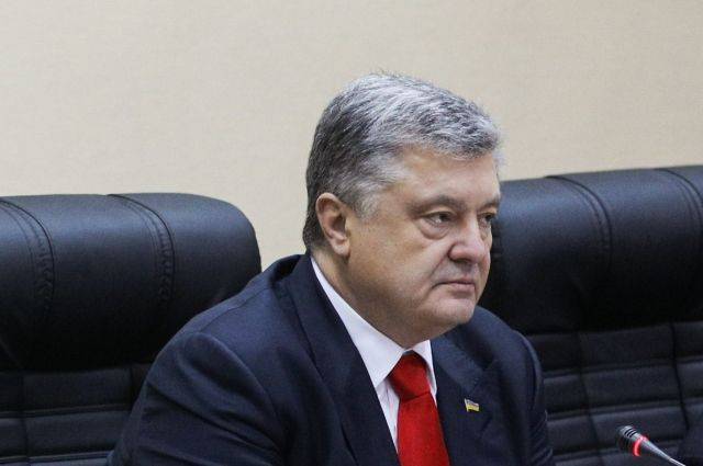 Дональд Трамп - Владимир Зеленский - Петр Порошенко - Курт Волкер - Порошенко жаловался, что США плохо помогали ему на президентских выборах - aif.ru - США - Украина - Вашингтон