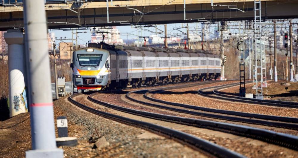 Электрички на Горьковском направлении следуют в Москву с задержками - m24.ru - Москва