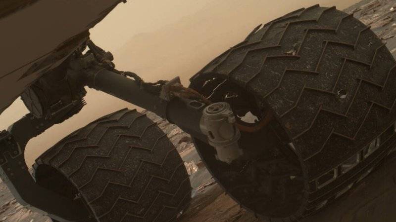 Марсоход Curiosity обнаружил гигантские залежи глины на Марсе - polit.info
