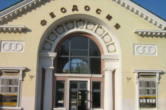 Александр Невский - Иван Айвазовский - В Феодосии хотят восстановить памятник Александру III - pnp.ru - Москва - Россия