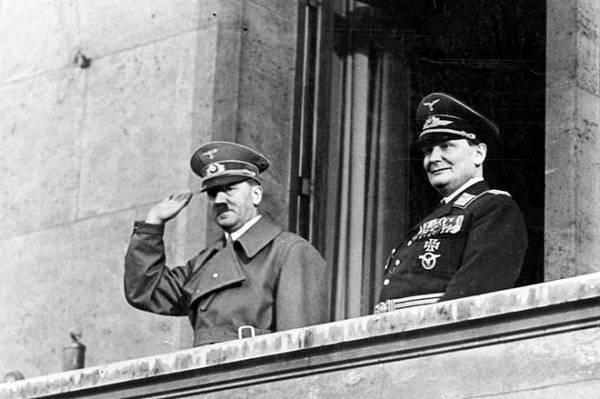 Адольф Гитлер - Герман Геринг - Деятельность главного помощника Гитлера – Германа Геринга - glavtema.ru - Германия