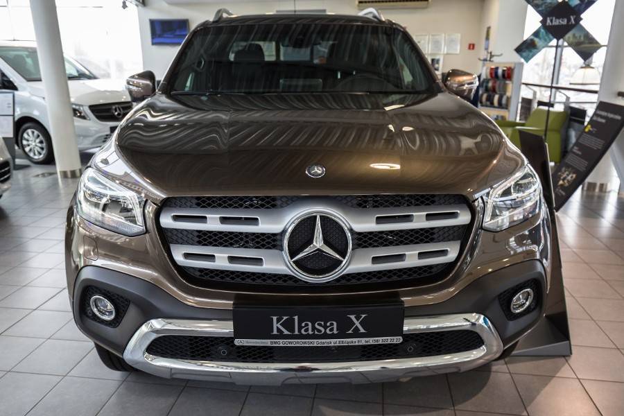 Mercedes-Benz отзывает в России 330 автомобилей - m24.ru - Россия