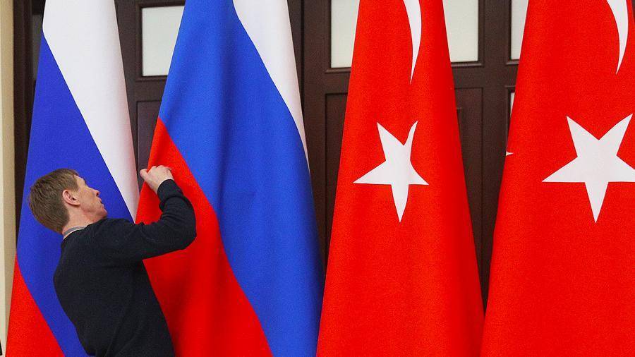 Владимир Путин - Реджеп Тайип Эрдоган - Валерий Герасимов - Главы генштабов России и Турции обсудили меры по прекращению огня в Идлибе - iz.ru - Россия - Сирия - Турция