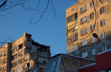 Карл Маркс - Жителям разрушенного дома в Магнитогорске пришли штрафы за долги по ЖКХ - bfm.ru - Магнитогорск
