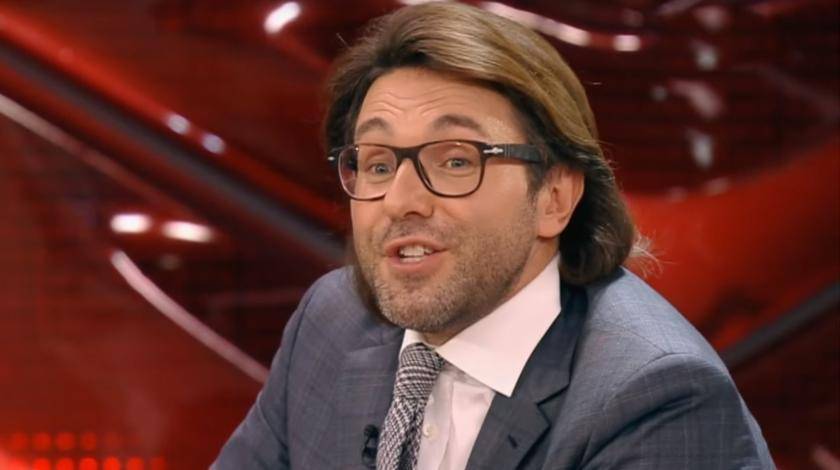 Андрей Малахов - "Тьфу на Вас": Малахова разнесли за пиар на костях - utro.ru