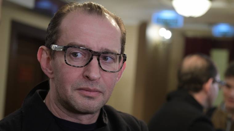 Константин Хабенский - Константин Хабенский поддержал арестованного журналиста Meduza - 5-tv.ru