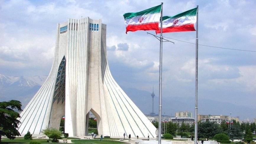 Амир Хатами - Иран представил систему ПВО собственного производства - inforeactor.ru - Иран - Тегеран