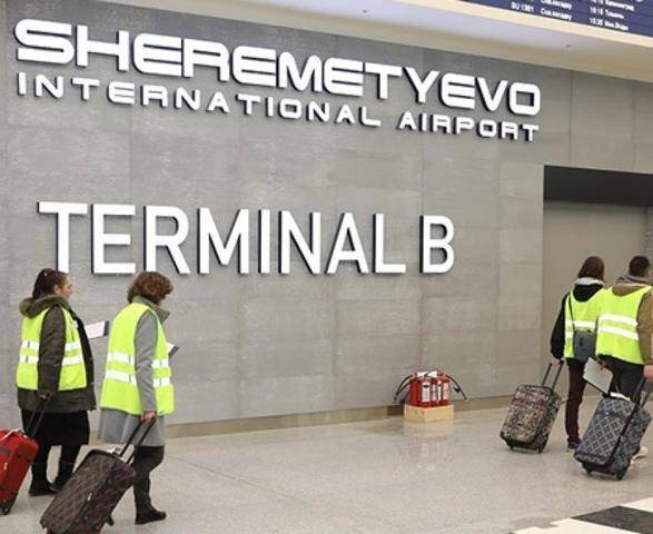 Почти 40 рейсов отменили и задержали в аэропортах Москвы - vm.ru - Санкт-Петербург - Казахстан - Алма-Ата - Астана - Москва