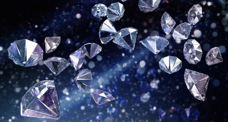 Сотрудница АЛРОСЫ попалась на краже алмазов на миллионы долларов - gazeta.a42.ru - Россия