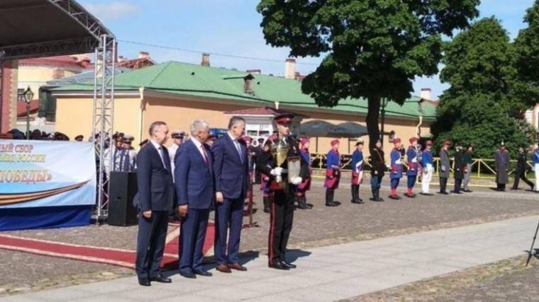 Владимир Колокольцев - Александр Беглов - Беглов и&nbsp;Колокольцев наградили суворовцев за&nbsp;участие в&nbsp;сборе «Наследники Победы» - 5-tv.ru - Россия - Санкт-Петербург