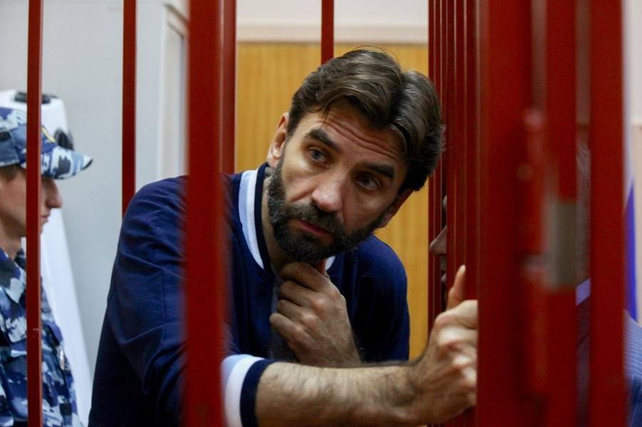 Михаил Абызов - Суд отменил решение об аресте 4 млн рублей на счетах экс-министра Абызова - m24.ru - Москва - Московская обл.