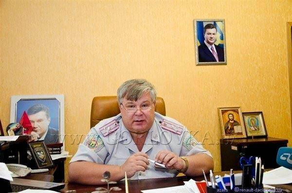 Украина Порошенко: предатель и взяточник? На повышение! - argumentua.com - Горловка