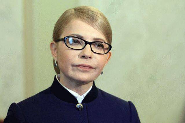 Юлия Тимошенко - Тимошенко заявила, что введет налог на мобильные телефоны - real-vin.com