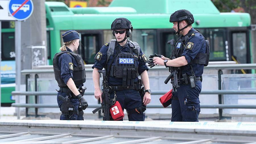 Прокуратура Швеции арестовала угрожавшего взорвать вокзал в Мальмё мужчину - iz.ru - Швеция - Мальме