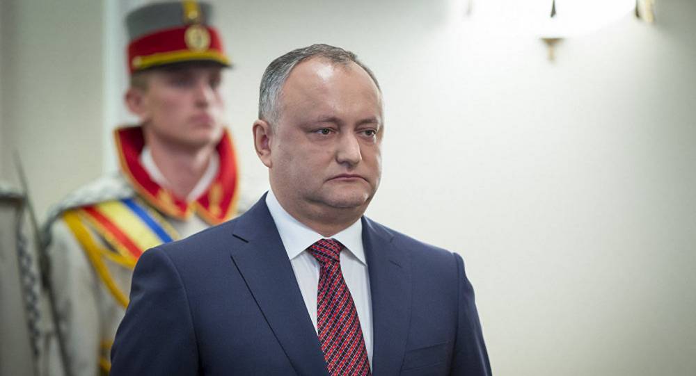 Владимир Плахотнюк - Игорь Додон - Павел Филип - Указ о роспуске парламента Молдавии был подписан с нарушениями — Додон - news-front.info - Молдавия