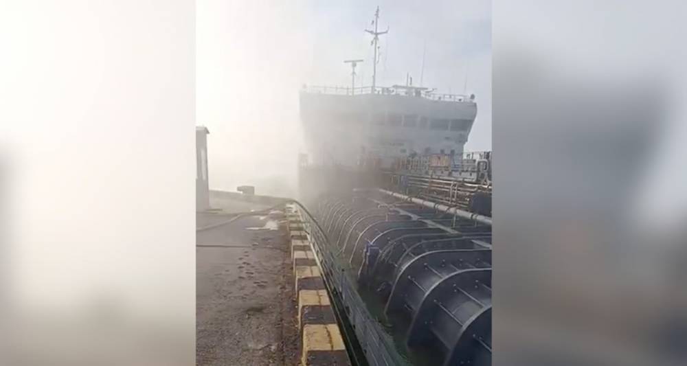 Два человека погибли при взрыве на танкере в Махачкале - m24.ru - Махачкала - респ. Дагестан