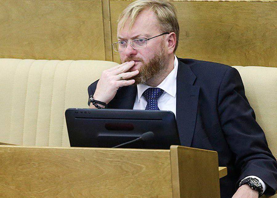 Виталий Милонов - Louis Vuitton - Милонов предложил водить депутатов к логопеду - m24.ru - Москва