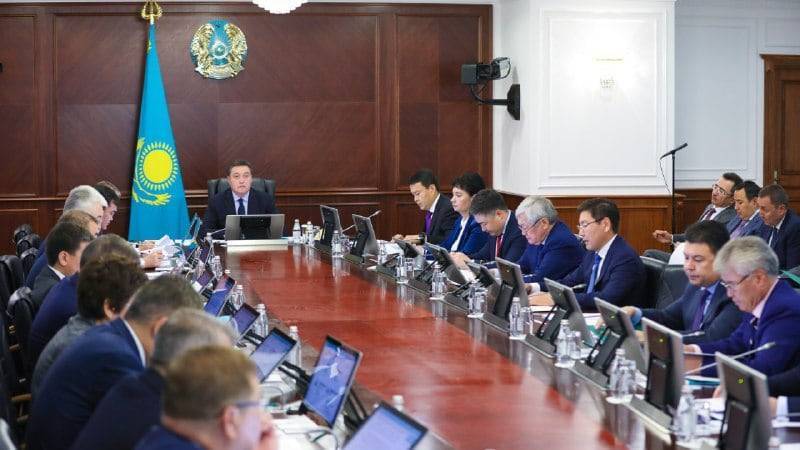 Аскар Мамин - Мамин: Ключевой вопрос для нас – создание новых рабочих мест - nur.kz