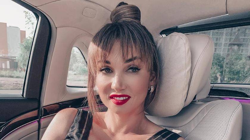 Анфиса Чехова - Меньше слов, больше тела: полуголая Чехова обратилась к мужчинам - utro.ru