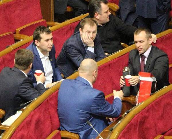 Владимир Парасюк - Голосование за Госбюджет-2015 —  конституционное преступление - argumentua.com - Украина