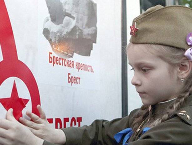 ДОСААФ в честь 75-летия освобождения Белоруссии проведет автопробег из Москвы в Брест - vpk-news.ru - Москва - Россия - Белоруссия - Минск - Брянск - Гомель - Калуга - Орша - Волоколамск - Бобруйск