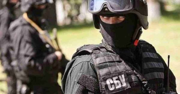 Владимир Зеленский - Руслан Рябошапка - Зеленский уволил 7 высших чинов СБУ - glavnoe.ua - Украина