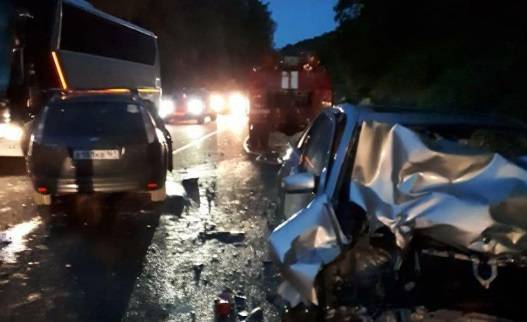 Четыре человека погибли в жутком ДТП под Геленджиком - ren.tv - Краснодарский край