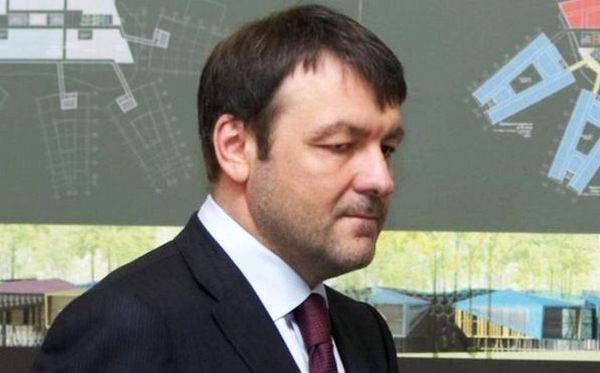 Виктор Янукович - Виктор Ющенко - Завхозу Ющенко досталось на орехи - argumentua.com