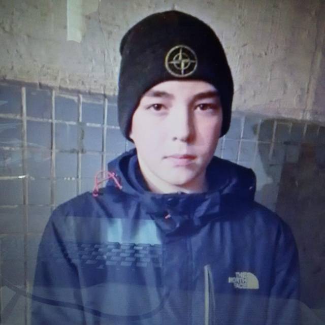 Элизабет Алерт - В Кузбассе пропал 13-летний мальчик в красной куртке - gazeta.a42.ru - Междуреченск