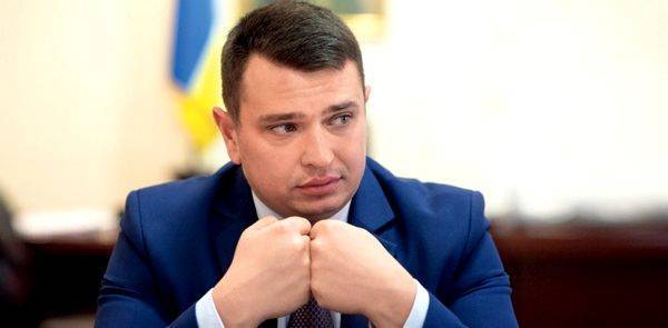 Артем Сытник - Глава НАБУ Артем Сытник: С политической коррупцией прежде всего нужно бороться на выборах - argumentua.com