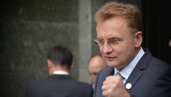 Святослав Вакарчук - Анатолий Гриценко - Андрей Садовый - У Садового сдали нервы - literally.life - Львов