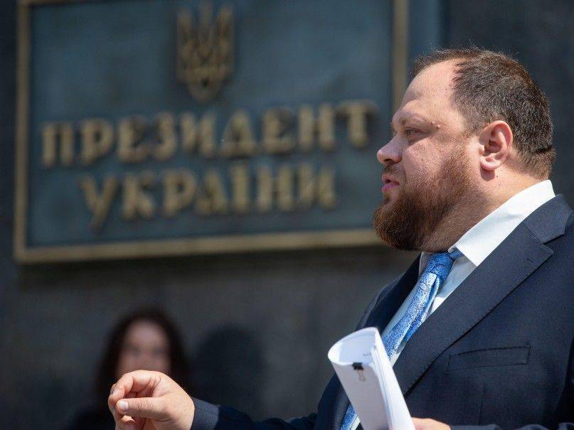 Владимир Зеленский - Руслан Стефанчук - Представитель Зеленского рассказал о возможных изменениях языкового закона - news-front.info - Украина