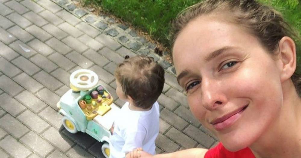 Юрий Горбунов - Екатерина Осадчая - Ненакрашенная Катерина Осадчая показала, как с сыном машину водила - ru.tsn.ua