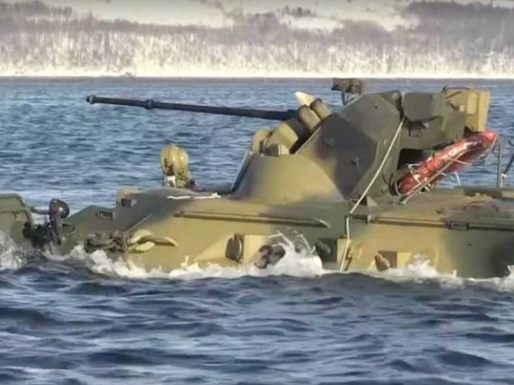 На учениях в РФ вместе с БТР утонул морской пехотинец — СМИ - 24news.com.ua - Россия - Калининград