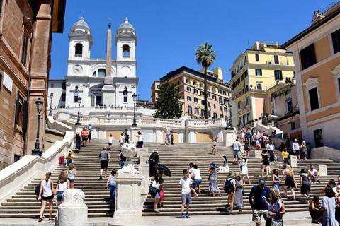 В Риме появились некоторые ограничения для туристов - нарушителям грозит штраф до 450 евро - mignews.com.ua - Италия - Рим - Ватикан