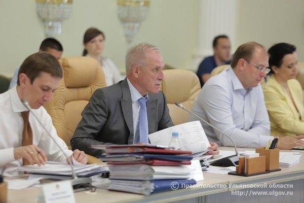 Владимир Путин - Сергей Морозов - В семи районах региона отремонтируют детские поликлинические отделения - ulpravda.ru - Россия - Ульяновская
